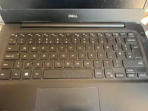 Laptop Dell Vostro 5481 8GB Intel Core I5 SSD 256GB