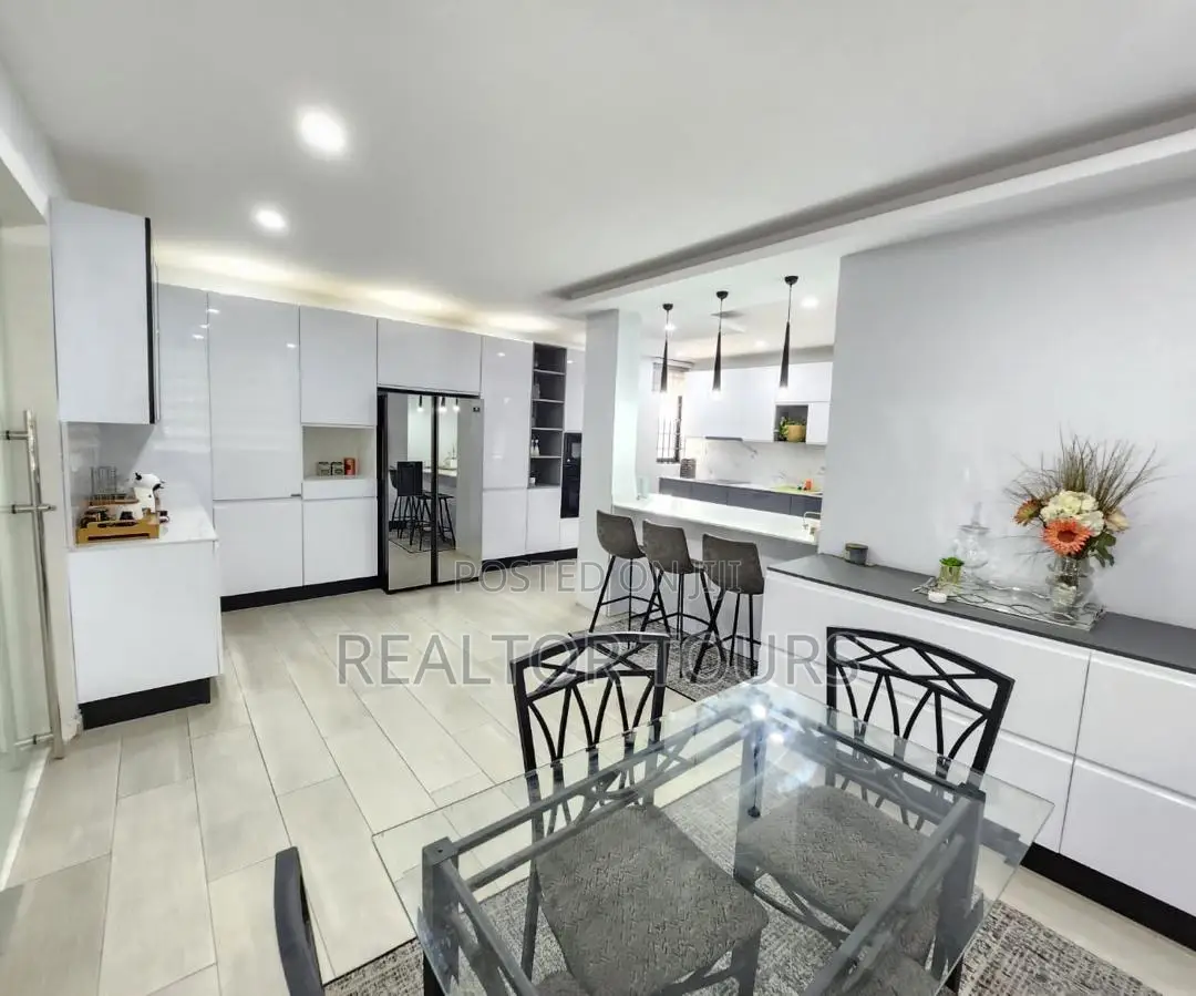 5bdrm House in Airport Residential Area for rent