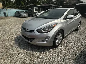Hyundai Elantra SE Sedan FWD (1.8L 4cyl 6A) 2016 Gray