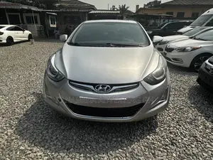 Hyundai Elantra SE Sedan FWD (1.8L 4cyl 6A) 2016 Gray