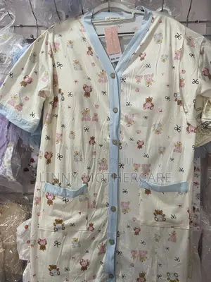 Breastfeeding/Maternity Nightie