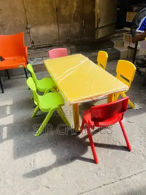 Plastic Table for Kids/Kids Table