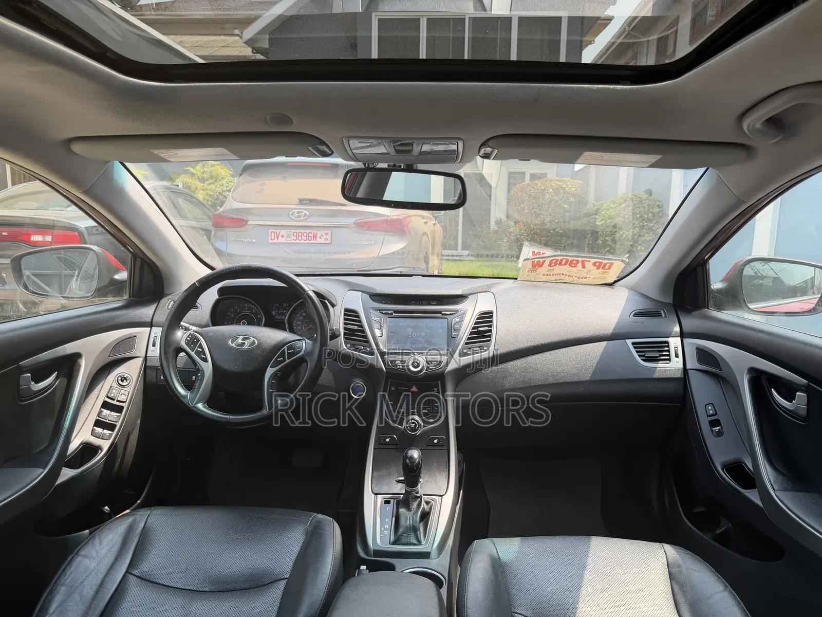 Hyundai Elantra Limited Sedan FWD (1.8L 4cyl 6A) 2016 Red