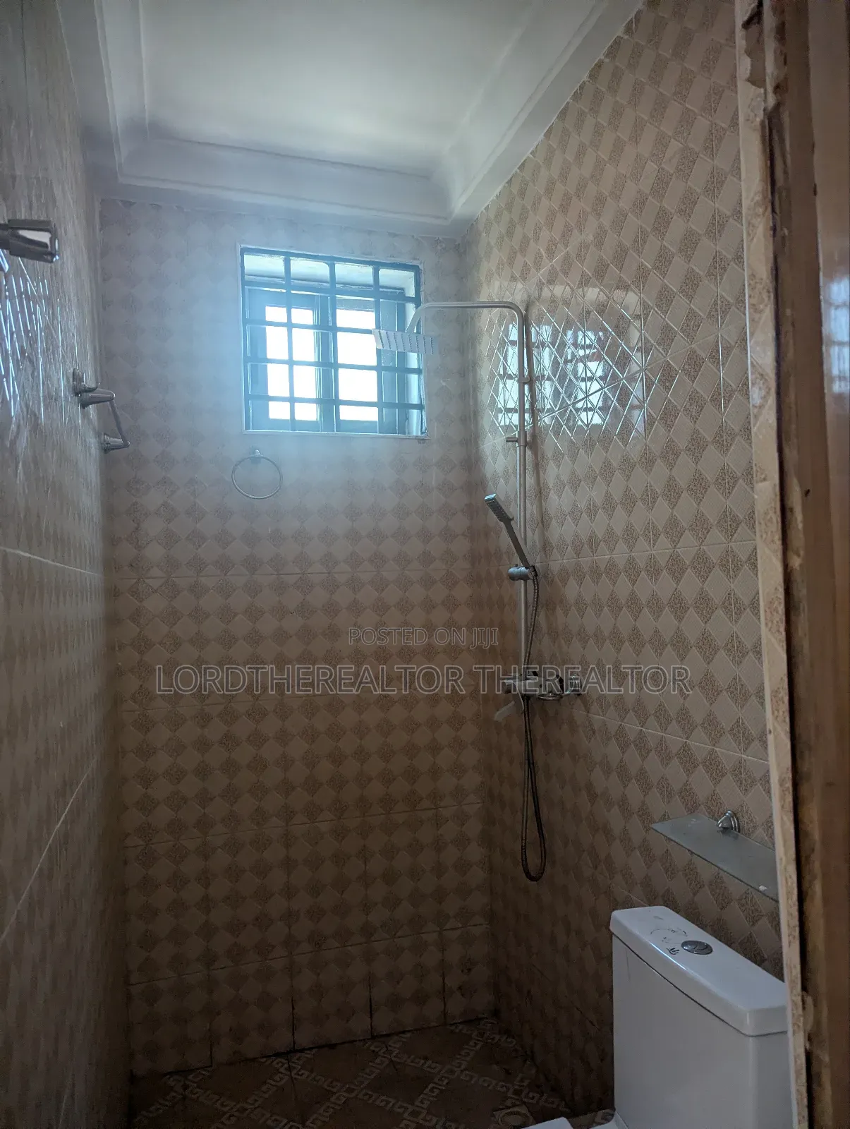 2bdrm Apartment in Pokuase for rent