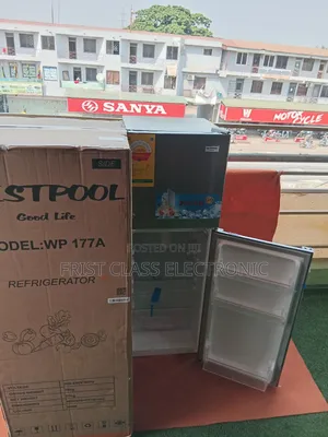 Accelerated Westpool Fridge Freezer 177l Fridge Freezer