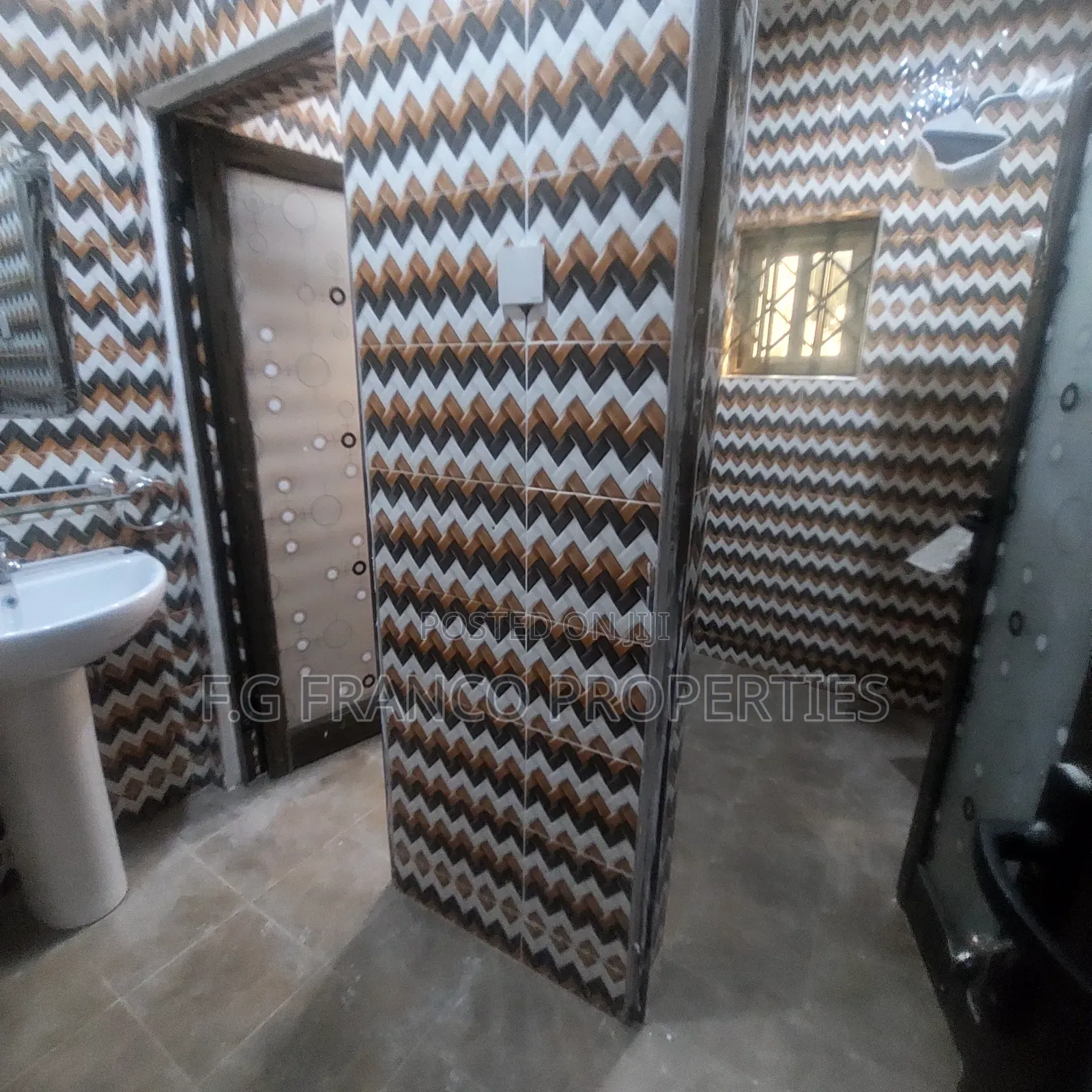 4bdrm House in Kg Franco Properties, Spintex for rent