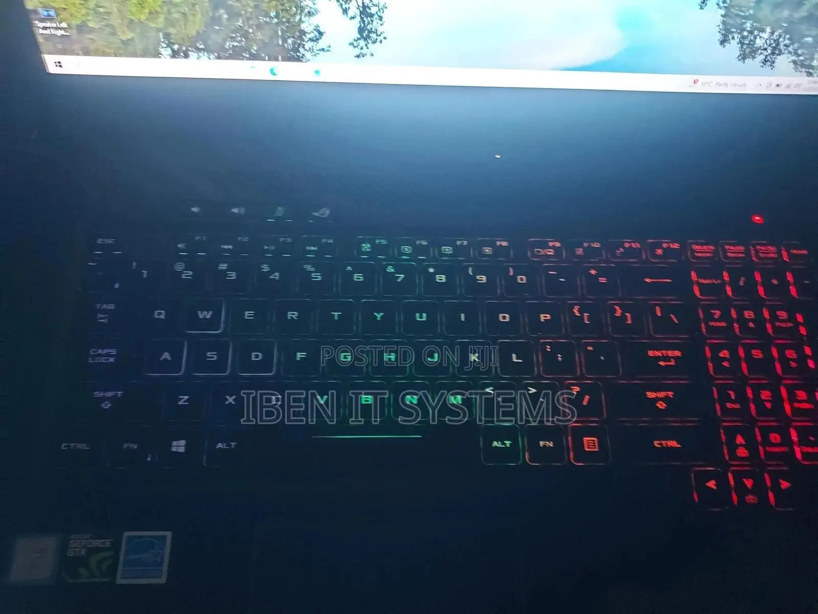Laptop Asus ROG Strix G17 16GB Intel Core i7 SSD 1T
