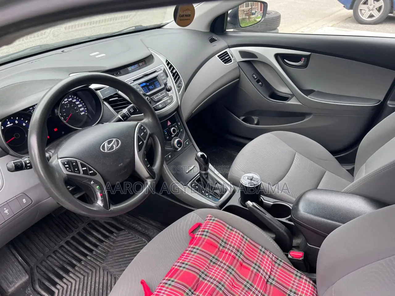 Hyundai Elantra SE 4dr Sedan (1.8L 4cyl 6A) 2014 Gray