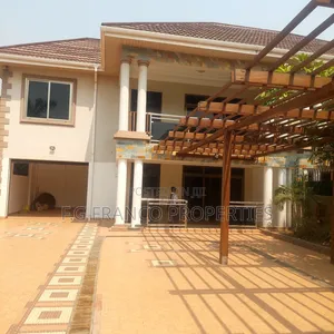 4bdrm House in Kg Franco Properties, Airport Residential Area for rent