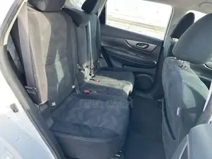 Nissan Rogue S AWD 2016 White