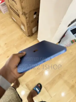 New Apple iPad (2025) 128 GB Silver