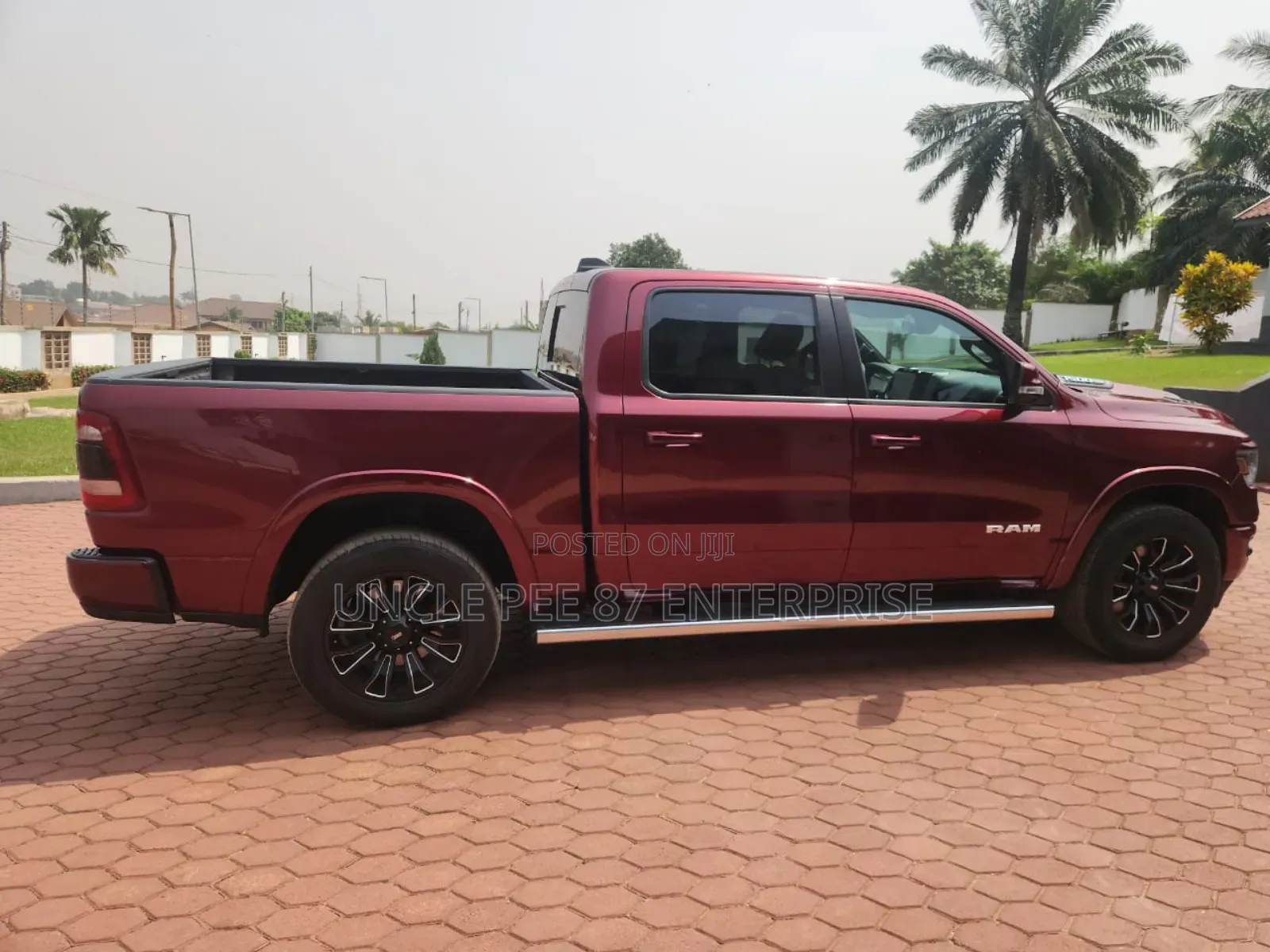 Dodge RAM 1500 5.7 Petrol AWD 2021 Burgundy