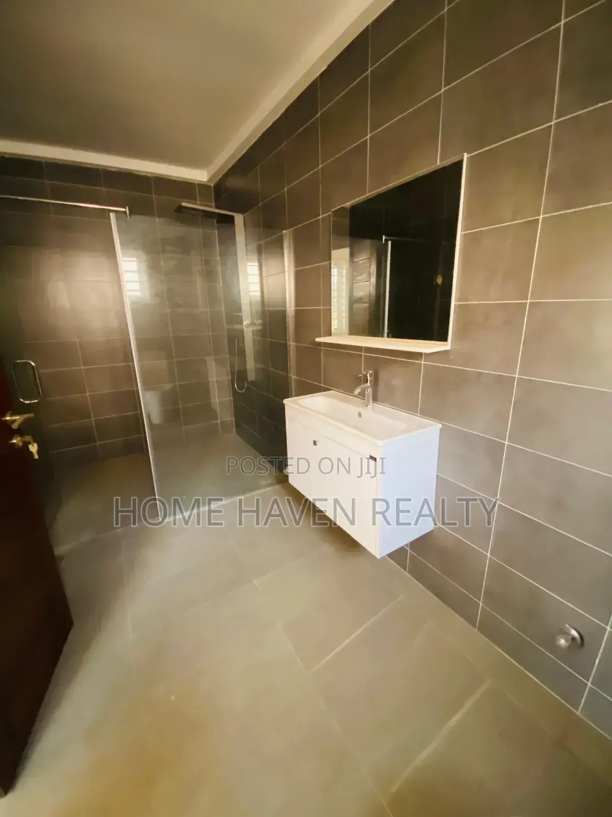3bdrm House in Achimota for rent
