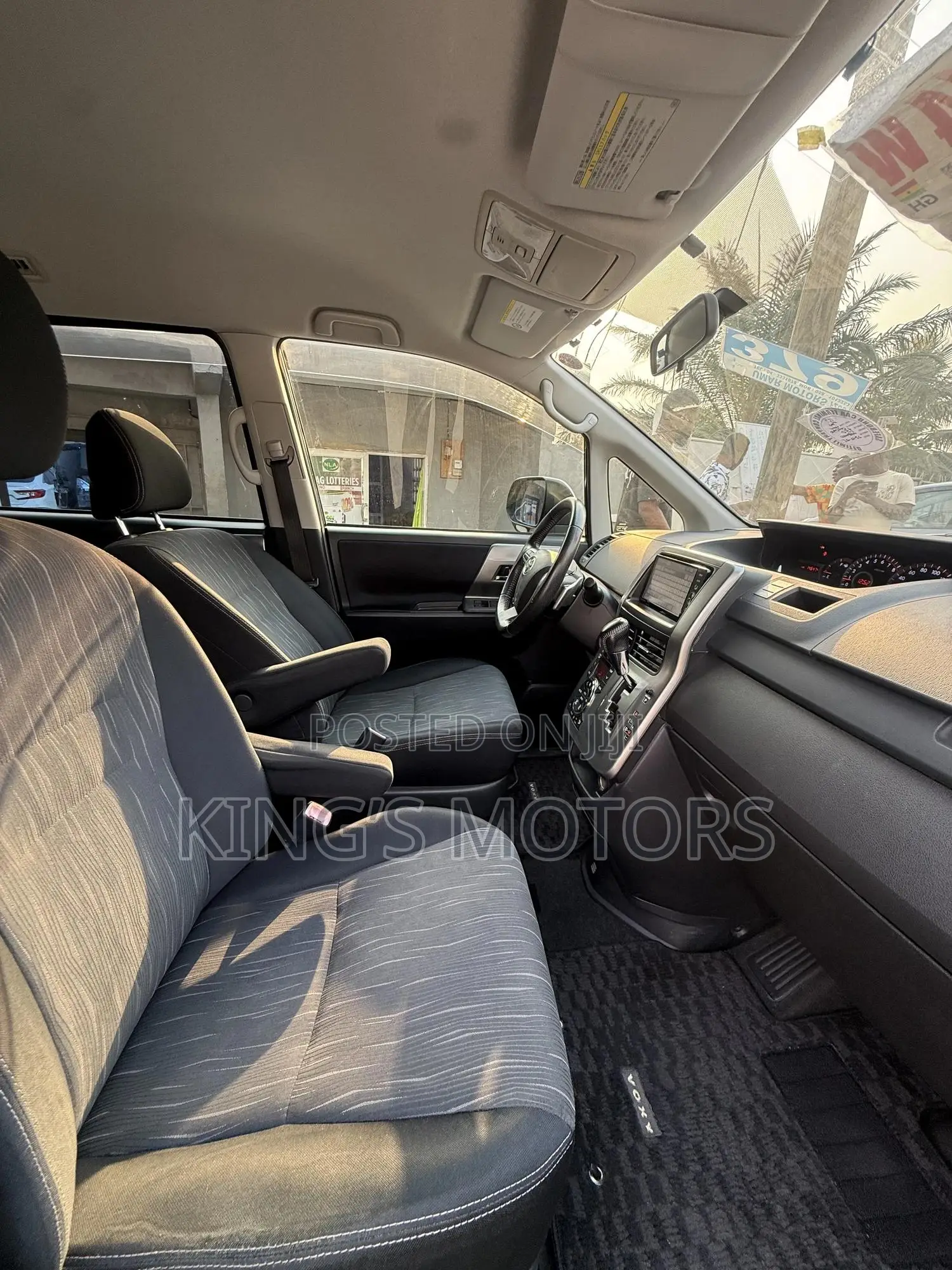 Toyota Voxy 2012 Black