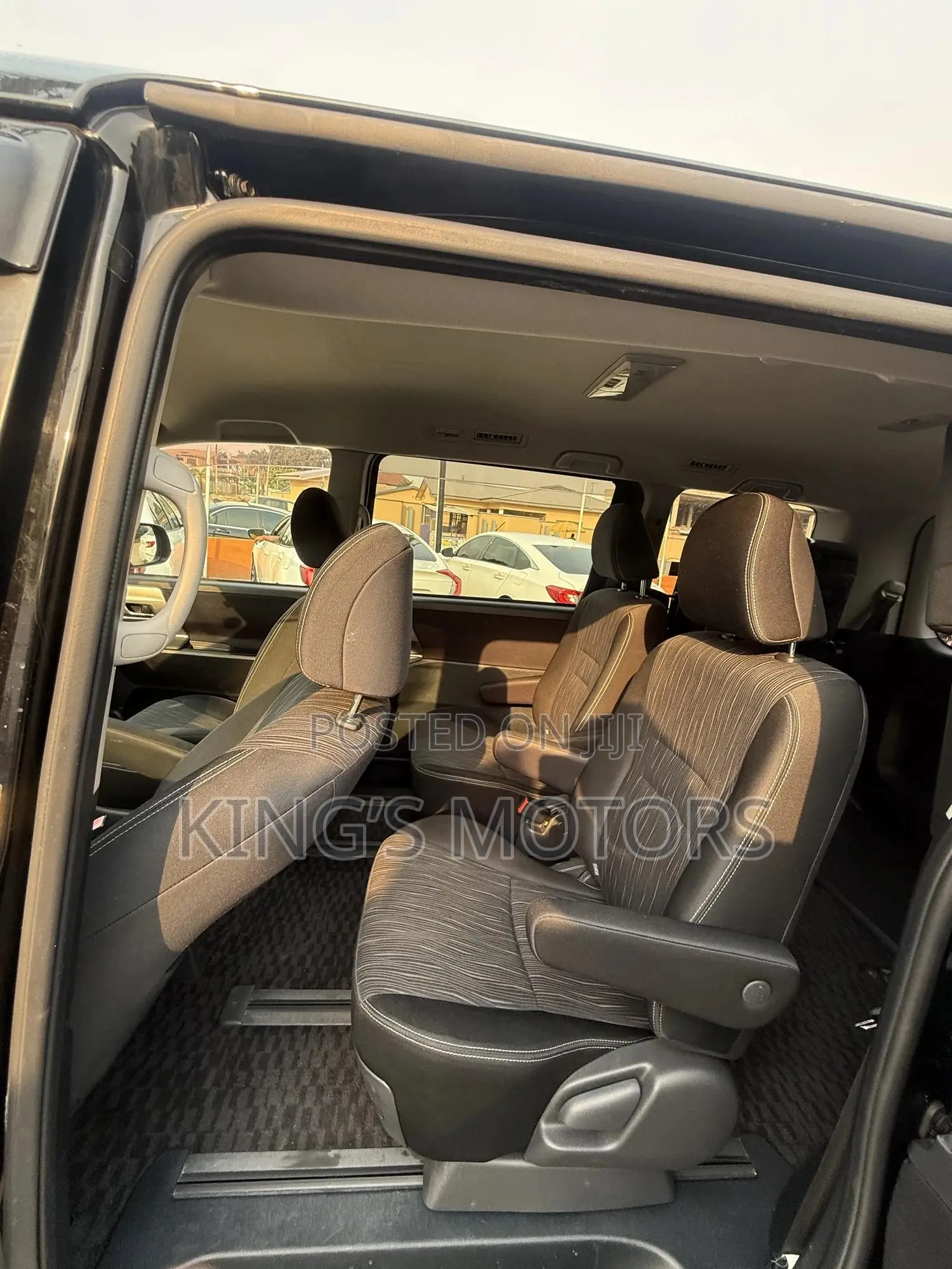 Toyota Voxy 2012 Black