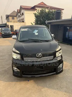 Toyota Voxy 2012 Black