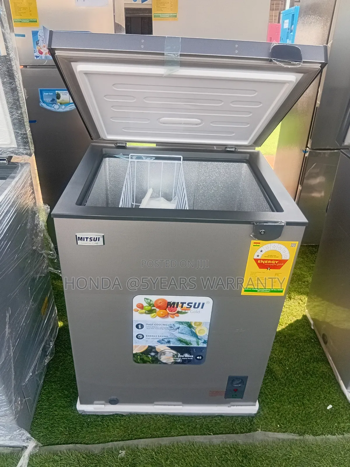 Compact 137l Chest Freezer for Daily Use