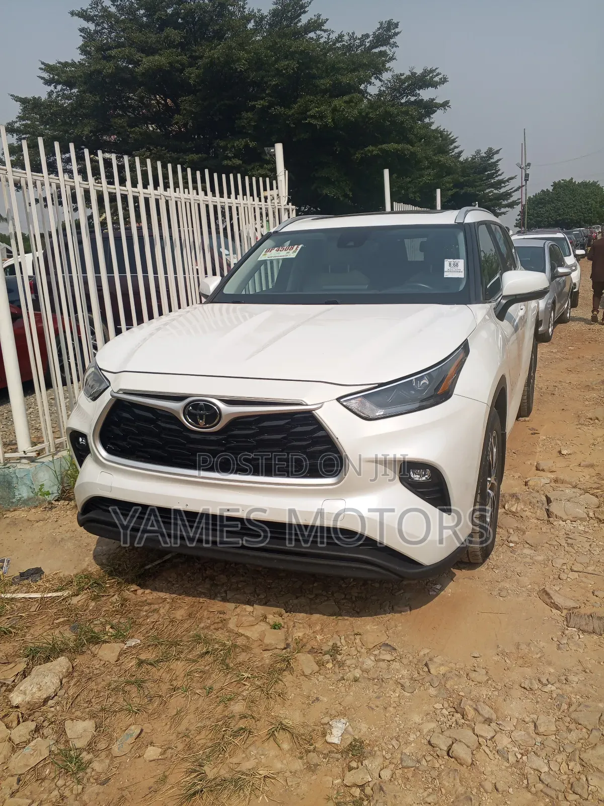 Toyota Highlander XLE AWD 2023 White