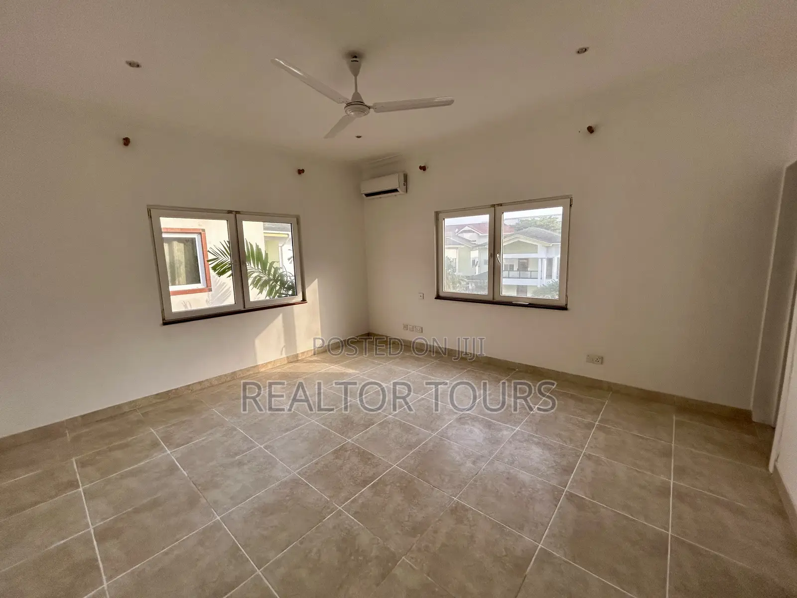 4bdrm House in Airport Residential Area for rent