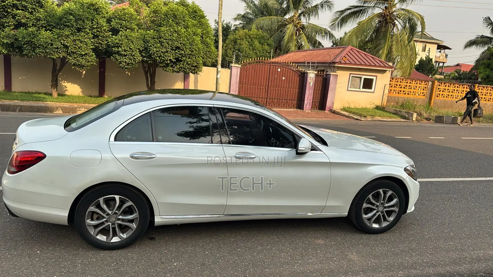 Mercedes-Benz C300 2016 White