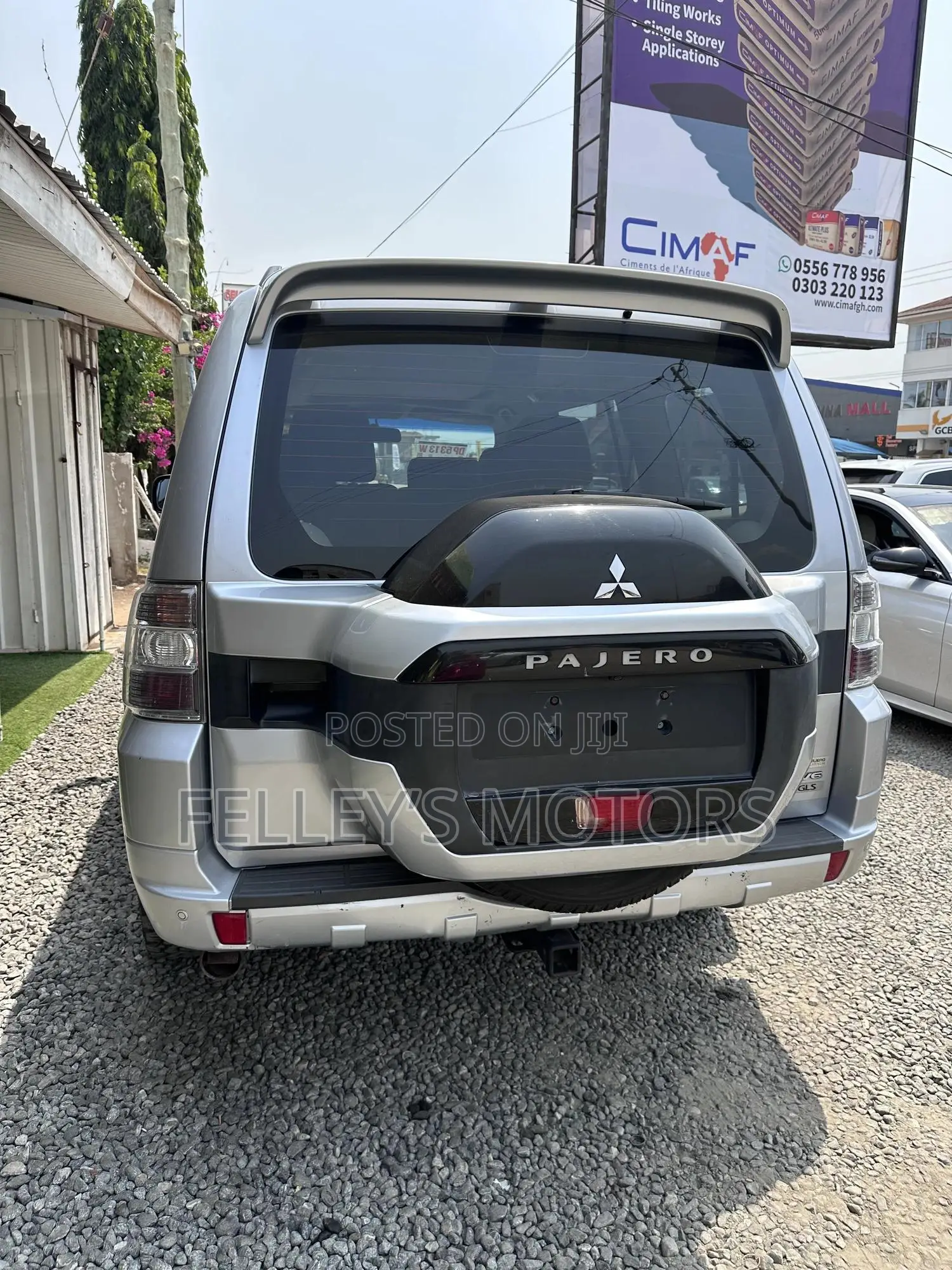Mitsubishi Pajero V90 2.8 GLS/GLX 2017 Silver