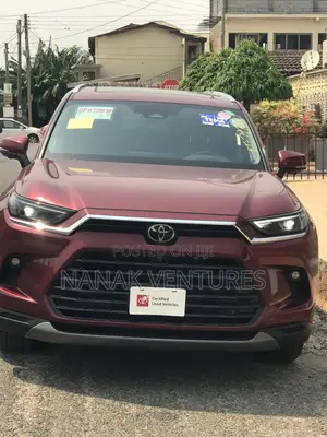 New Toyota Highlander Platinum AWD 2024 Red