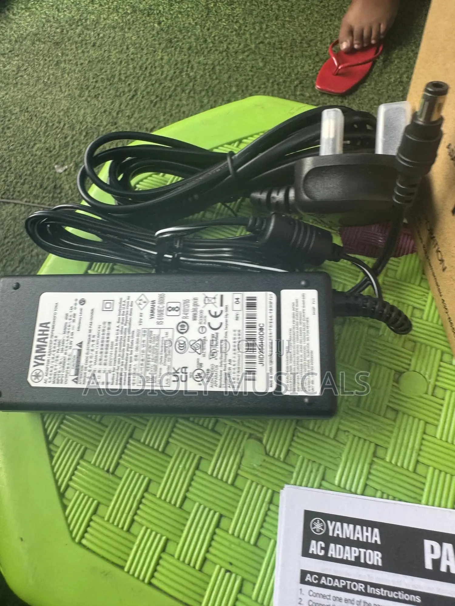 Yamaha Keyboard Adapter Pa-300c