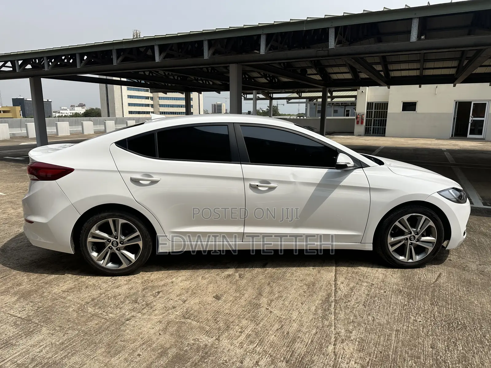 Hyundai Avante 2018 White