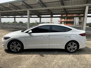 Hyundai Avante 2018 White