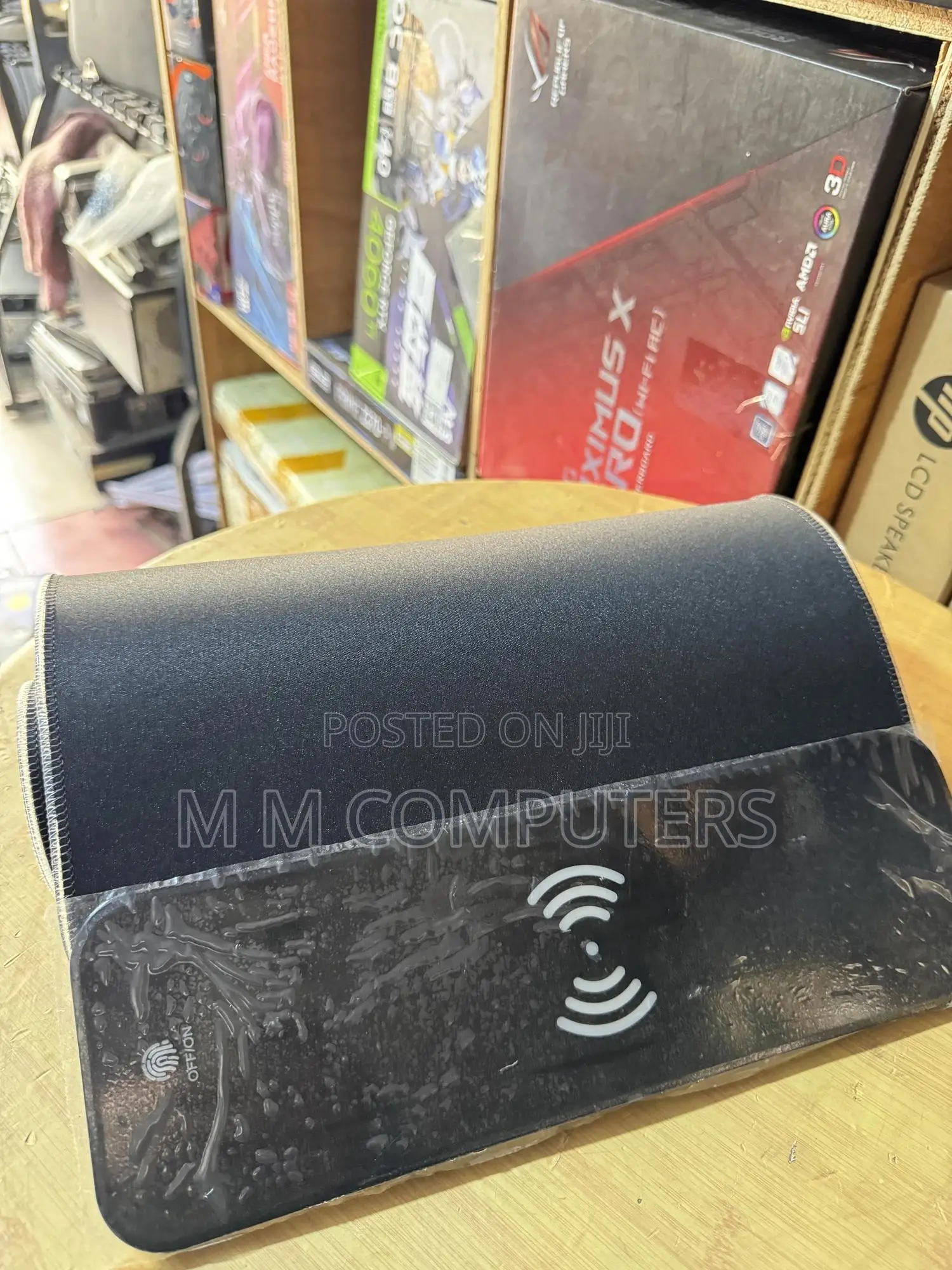Argb Mouse Pad + 15w Wireless Charger