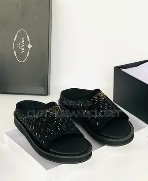Quality Prada, Versace Naked Wolf Slippers