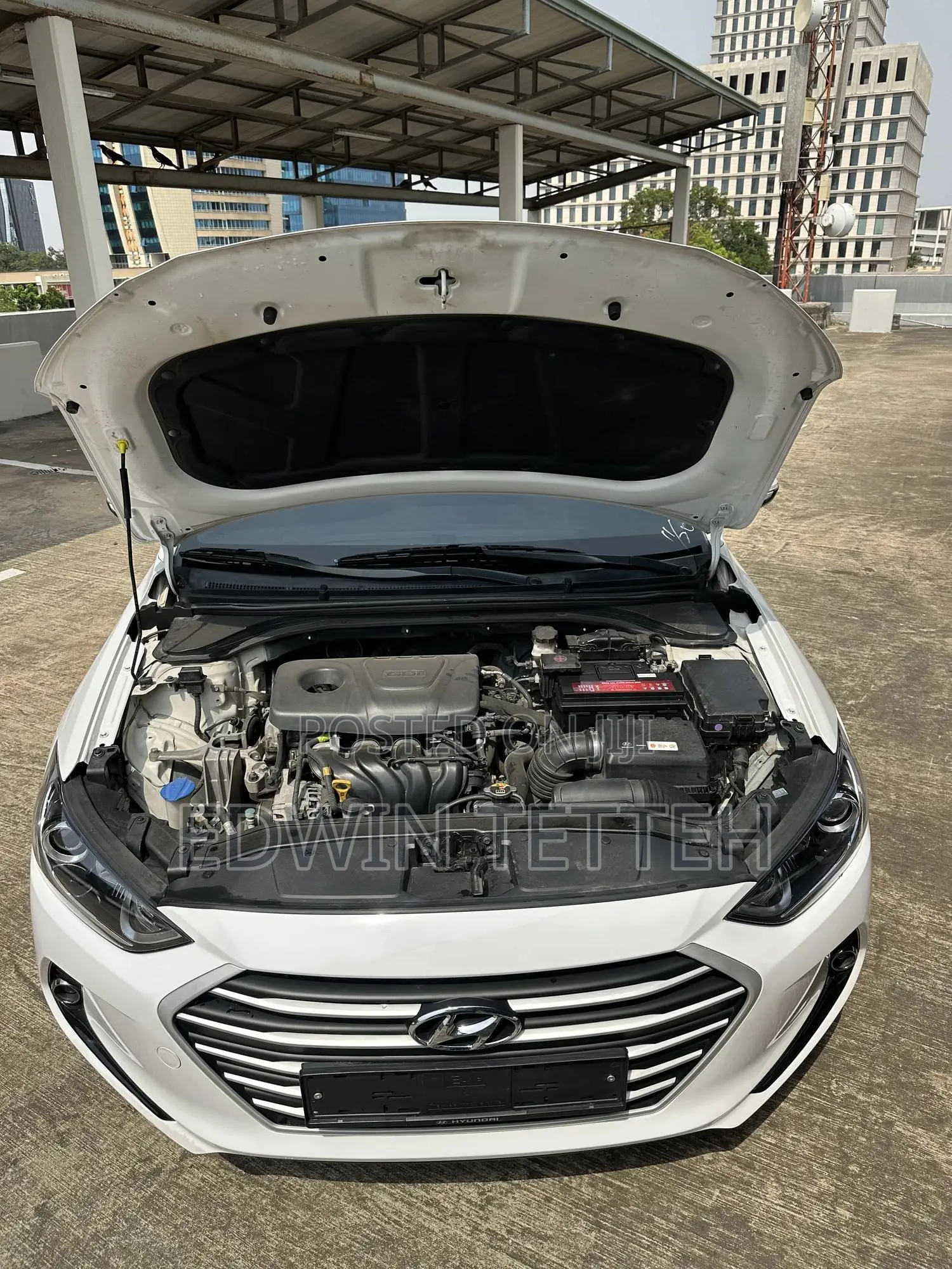Hyundai Avante 2018 White