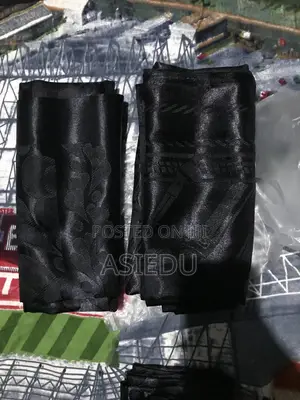 Wodasobo Duku Scarf