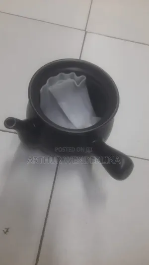 Porcelain Pot