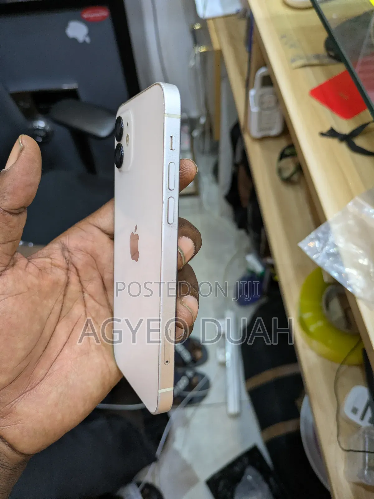 Apple iPhone 12 64 GB White