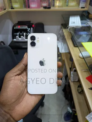 Apple iPhone 12 64 GB White