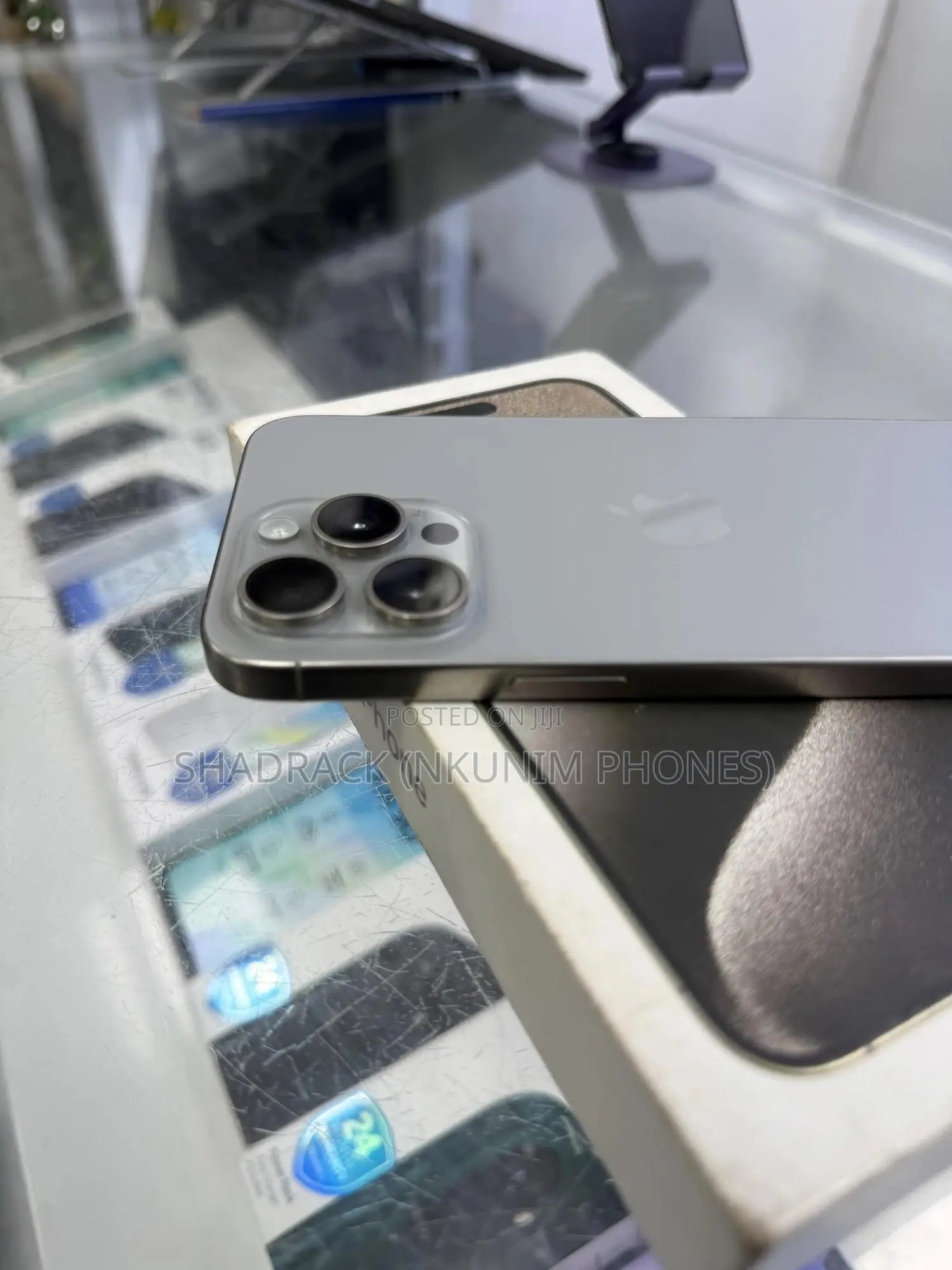 Apple iPhone 15 Pro Max 512 GB Gray
