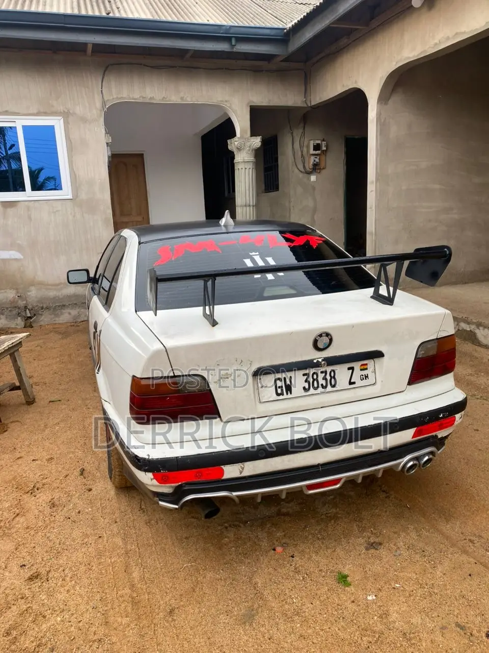BMW 328i 2000 White
