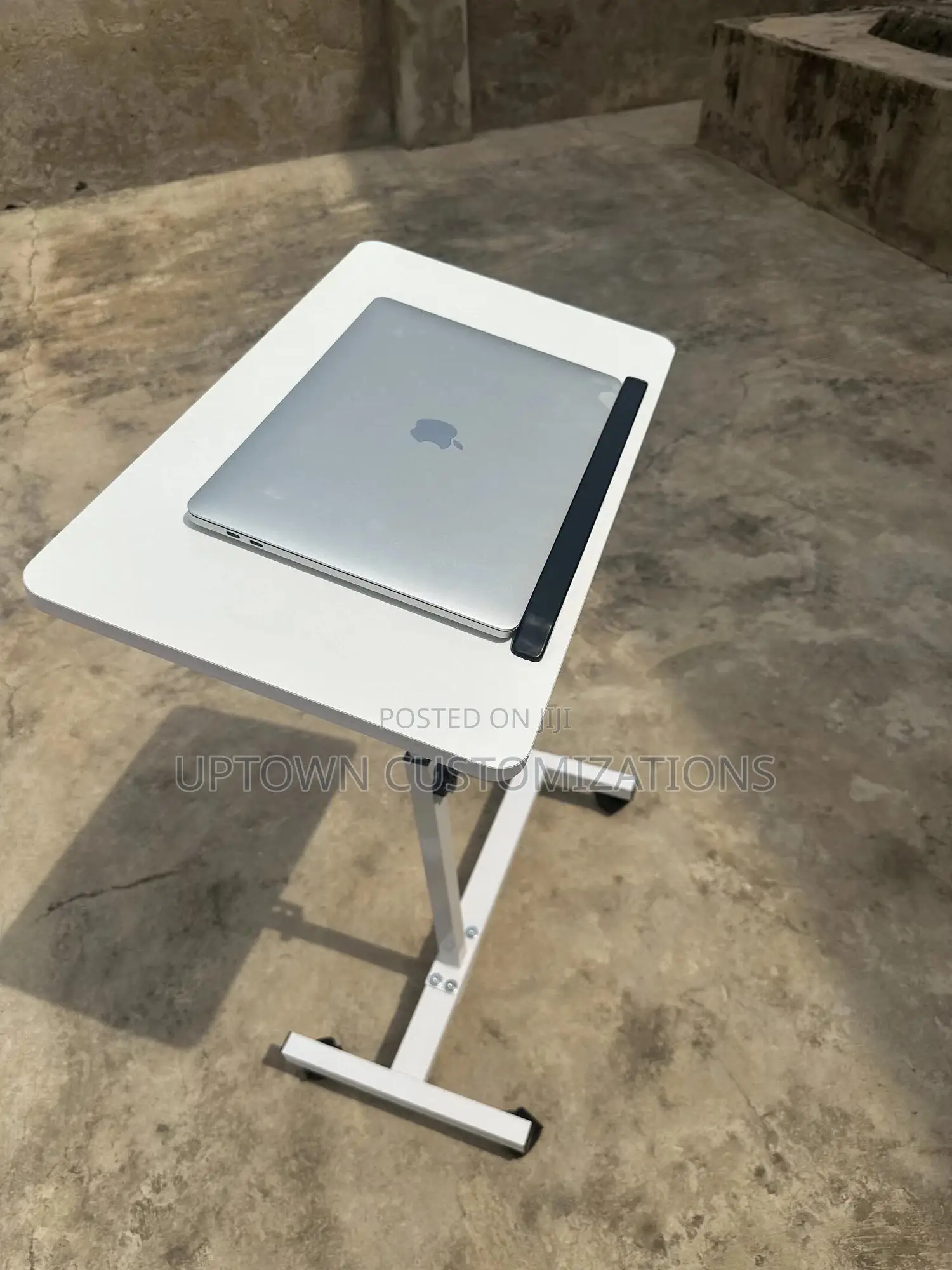 Adjustable Table