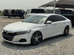Honda Accord Touring 2.0T 2021 White