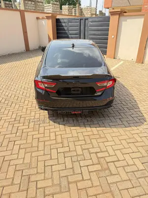 Honda Accord Sport 2.0T 2022 Black