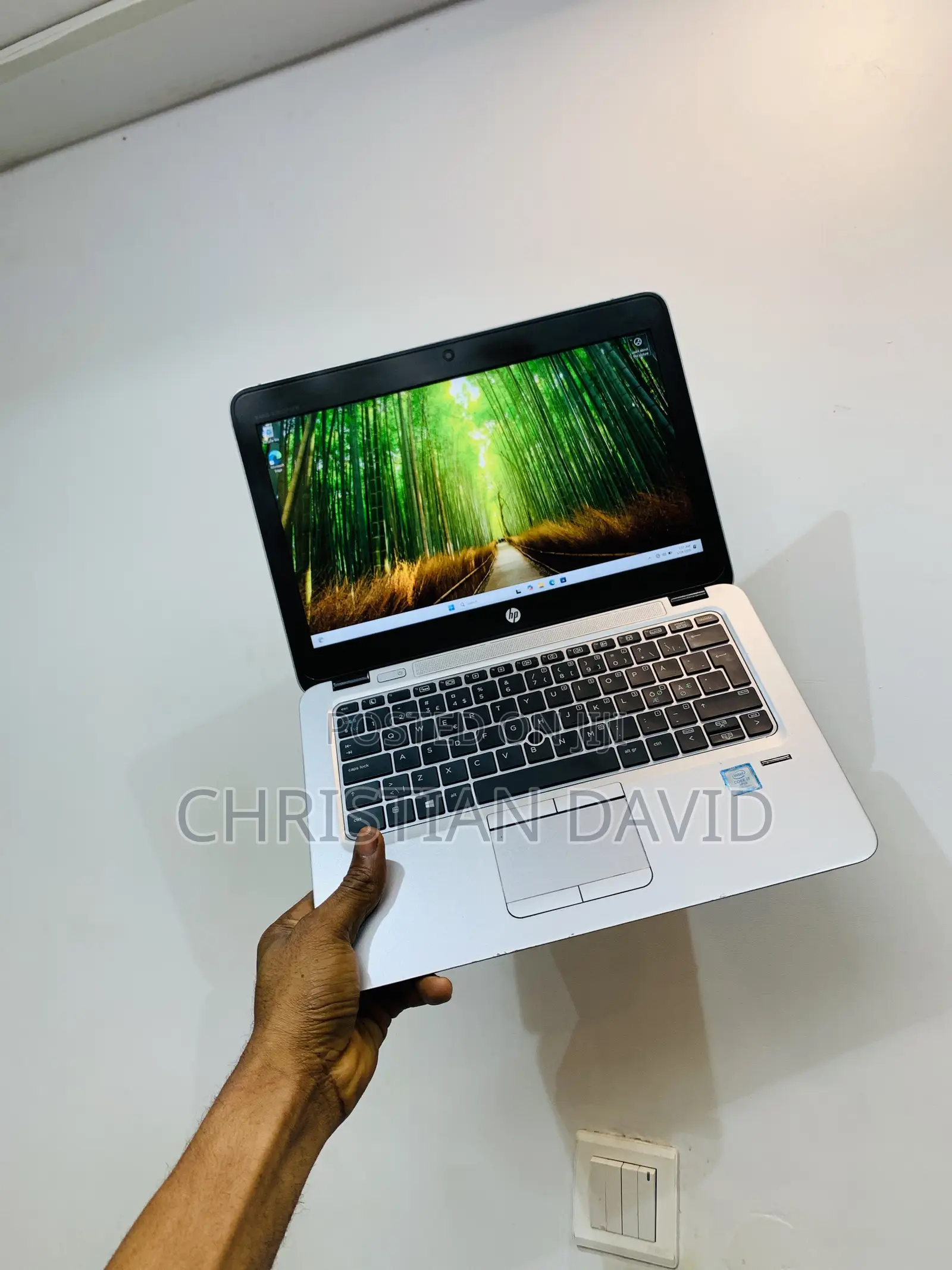 Laptop HP EliteBook 820 G4 8GB Intel Core I7 SSD 256GB