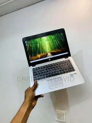 Laptop HP EliteBook 820 G4 8GB Intel Core I7 SSD 256GB