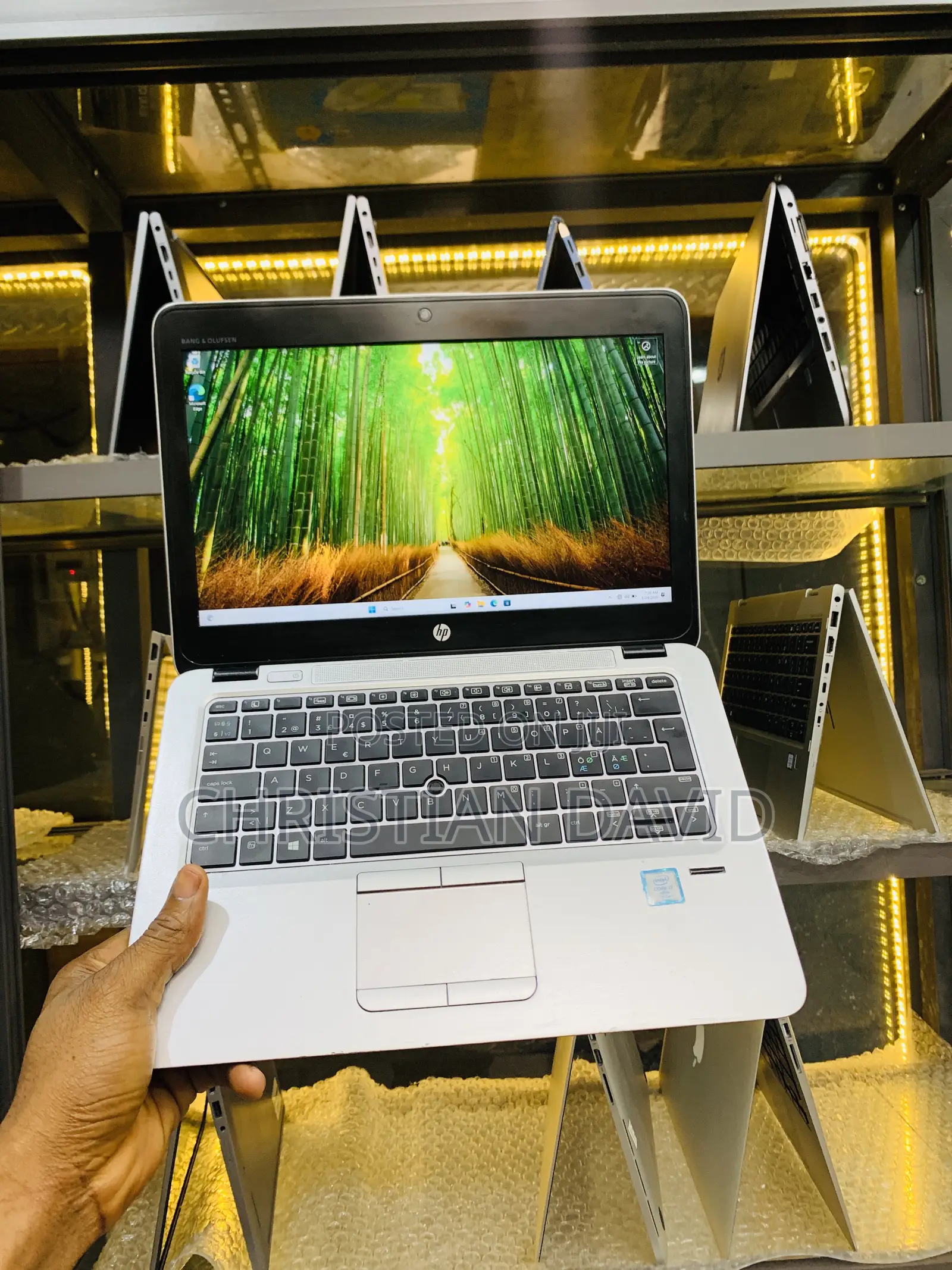 Laptop HP EliteBook 820 G4 8GB Intel Core I7 SSD 256GB