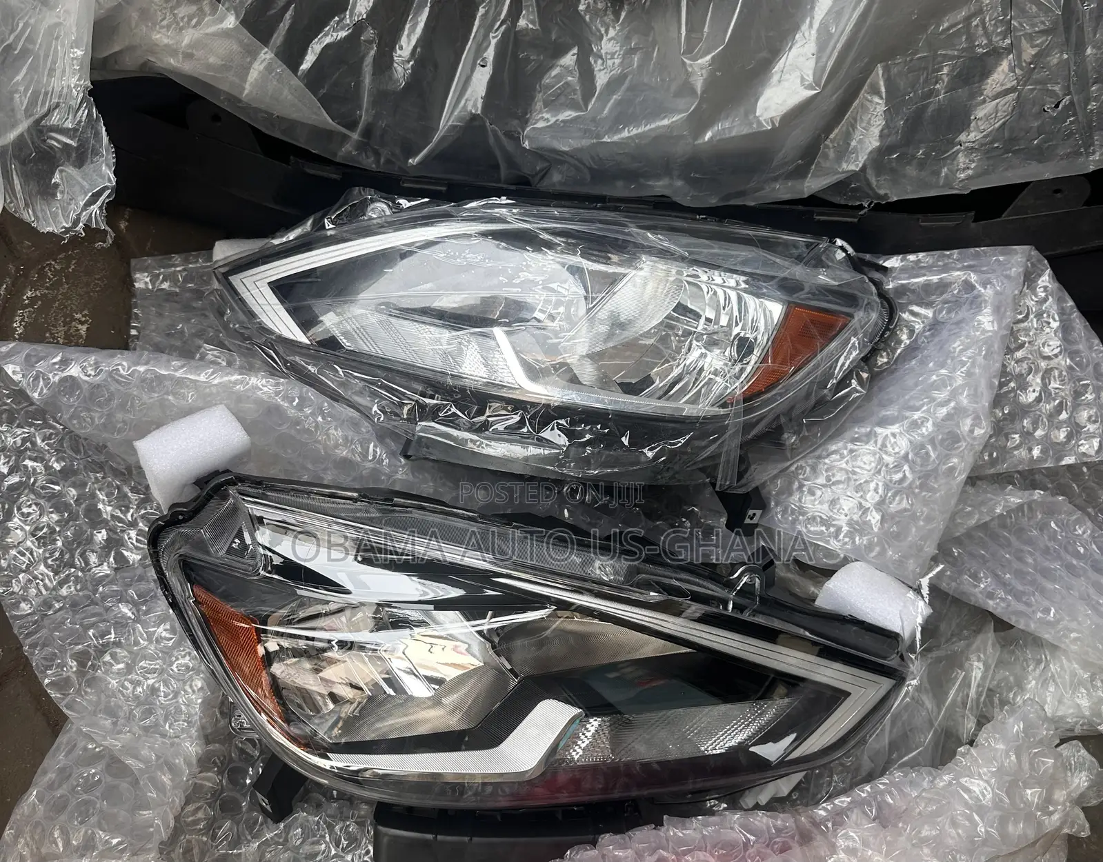 Nissan Sentra 2017 Headlight