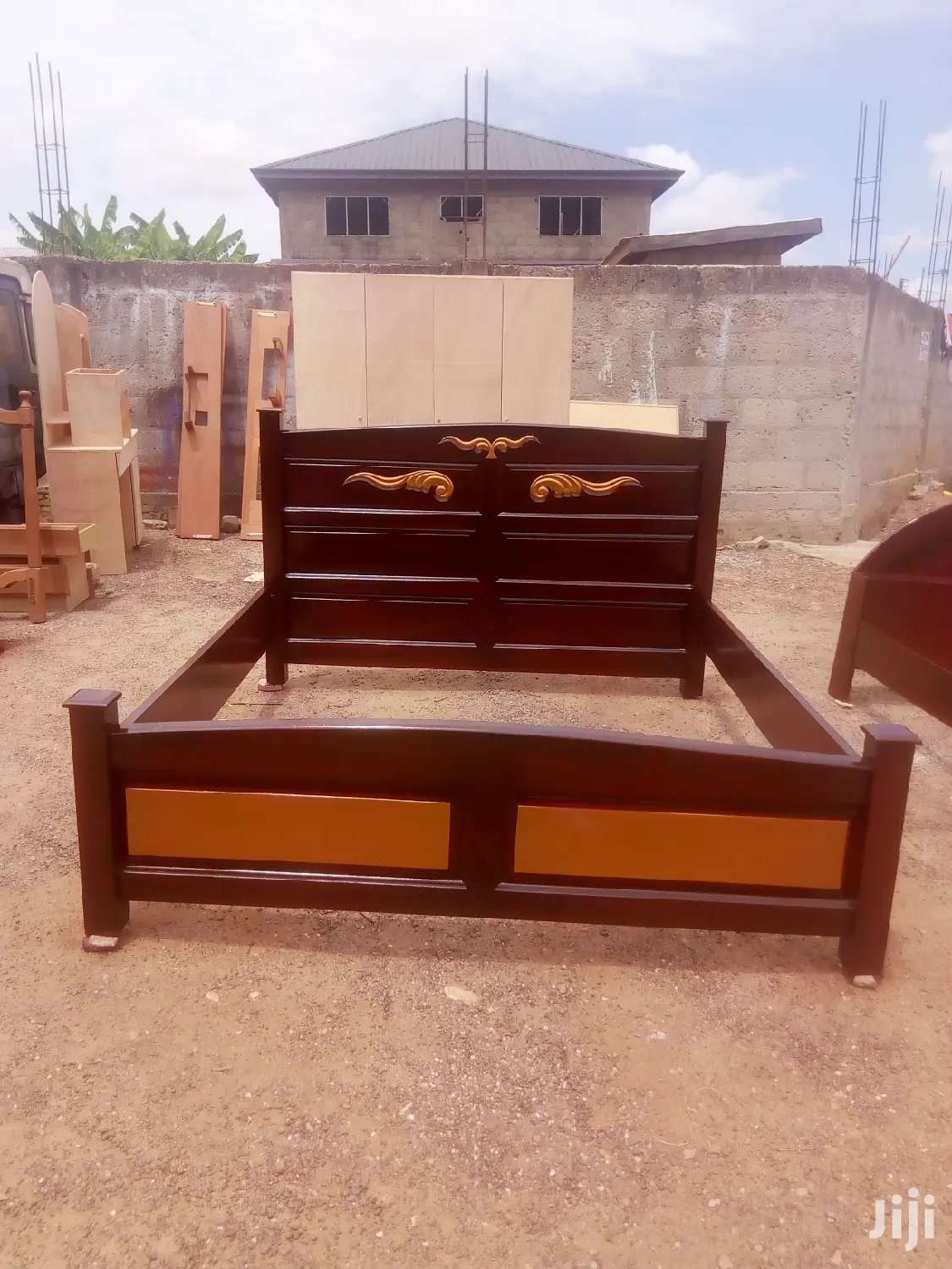 Queen Size Bed