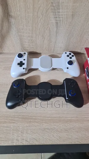 D11 Wireless Controller for Phones