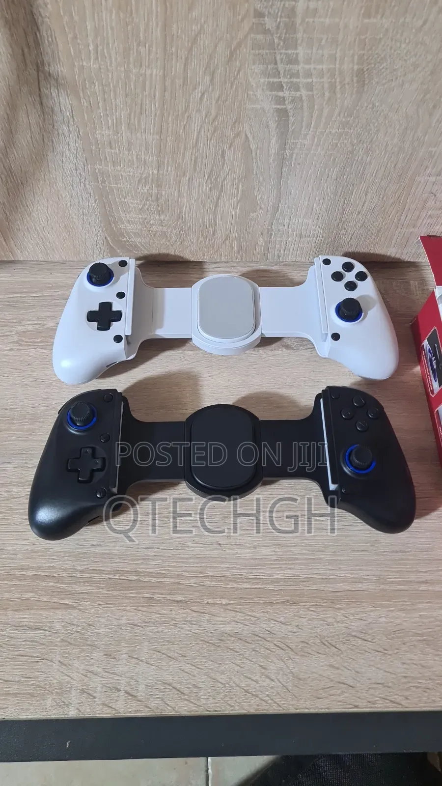 D11 Wireless Controller for Phones