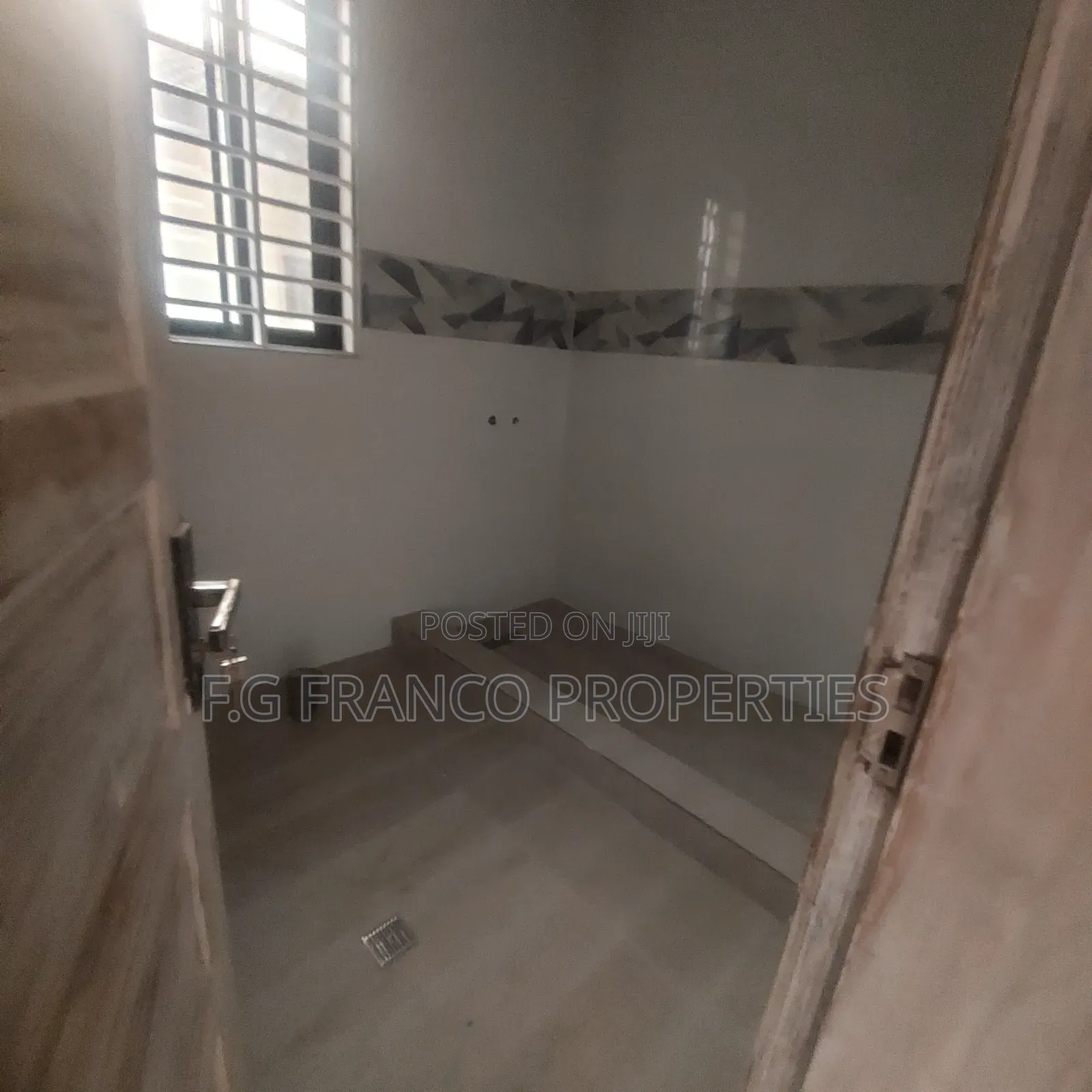 5bdrm House in Kg.Franco Properties, East Legon for sale
