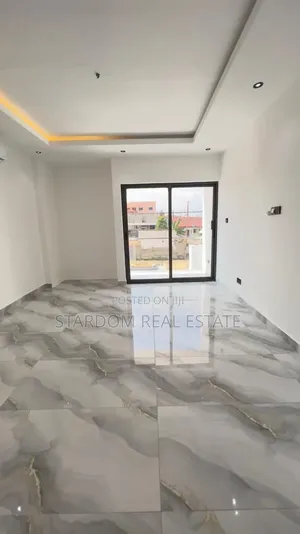 2bdrm Townhouse/Terrace in Nanakrom, Ashaley Botwe for sale